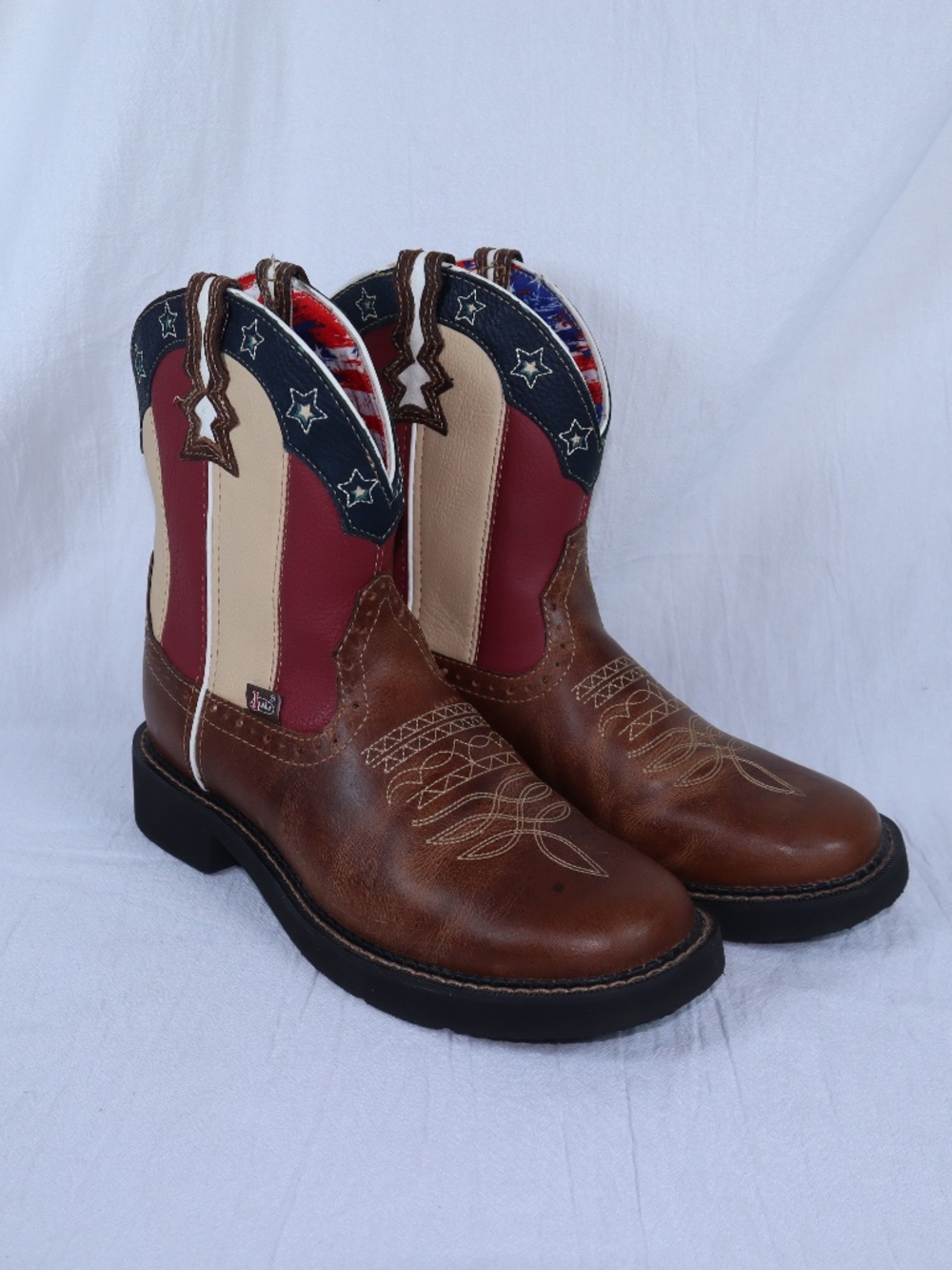 NWOB Justin Women's Chellie Stars and Stripes Western Boot L9521 Size 9B